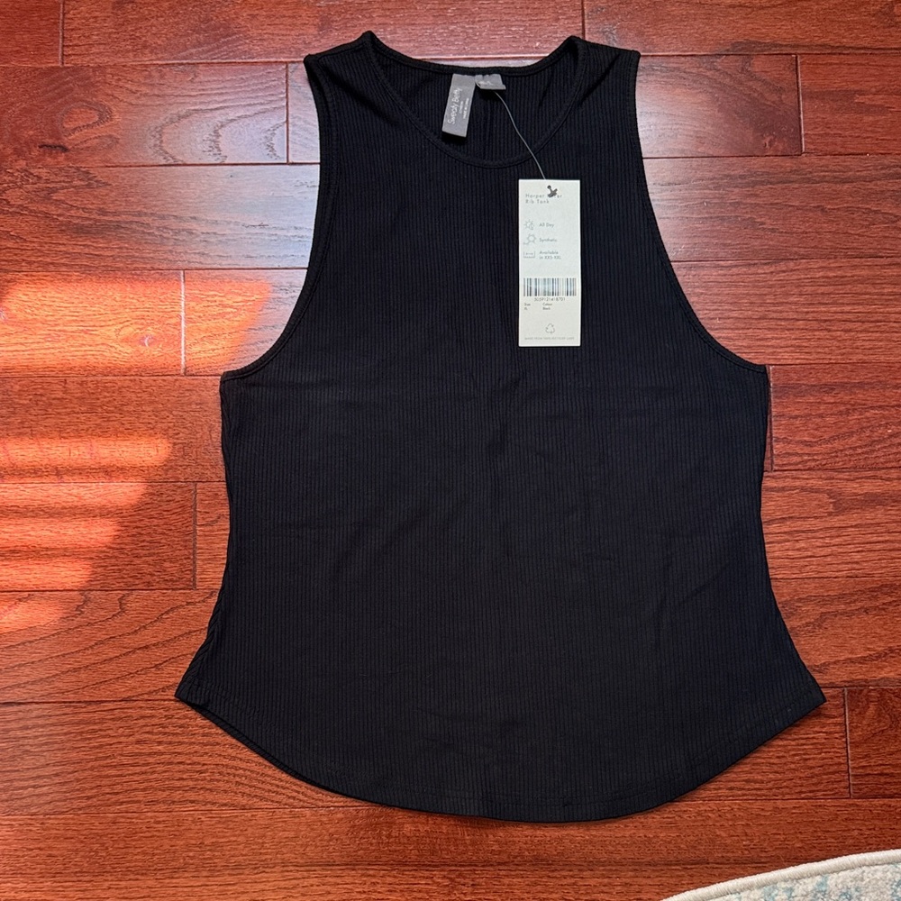 NWT Sweaty Betty sharper Racer rib tank